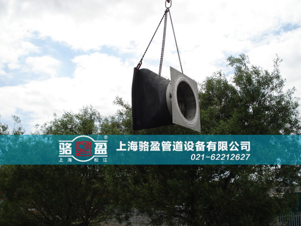 法蘭式<a href=http://www.dessous.com.cn/ target=_blank class=infotextkey>橡膠鴨嘴閥</a>都有哪些特點