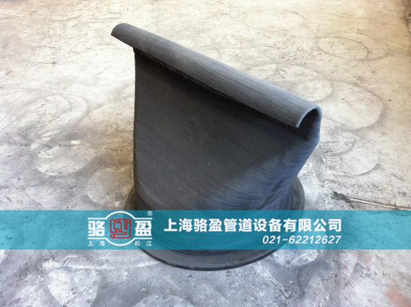 <a href=http://www.dessous.com.cn/ target=_blank class=infotextkey>橡膠鴨嘴閥</a>的安裝使用